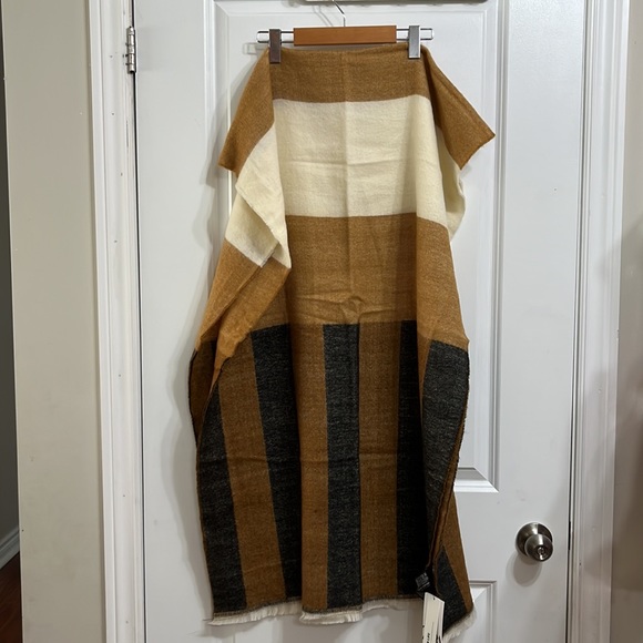 Zara Striped Scarf - Picture 5 of 6